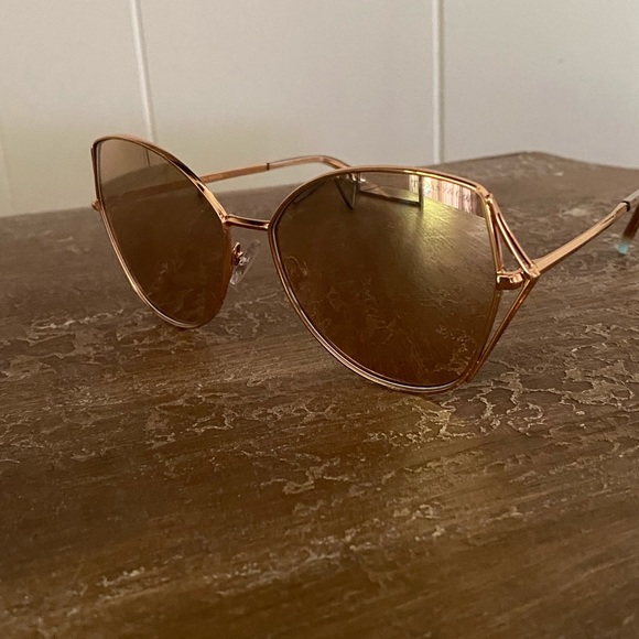 Tiffany & Co wheat leaf butterfly gold sunglasses